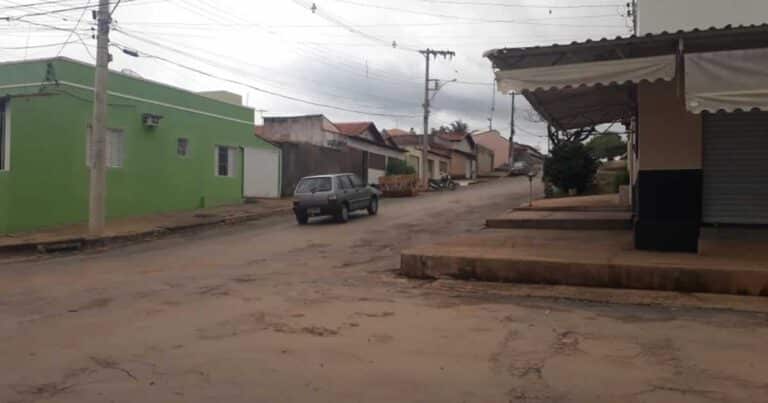 03 03 20 furto residencias no esplanada
