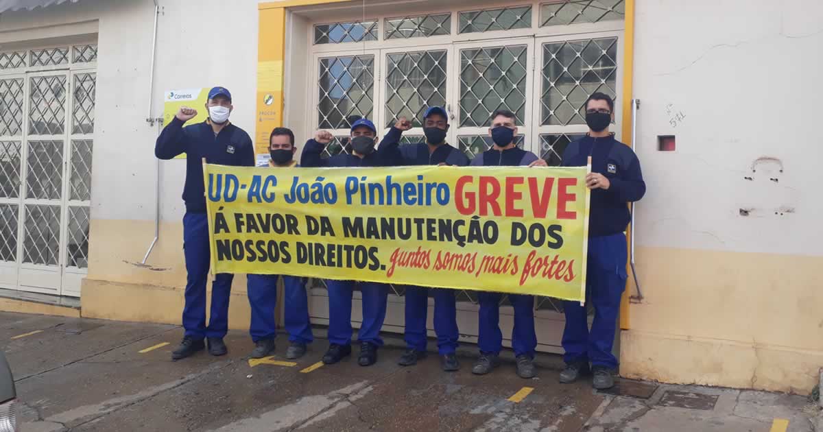 24 08 20 greve correios de joao pinheiro