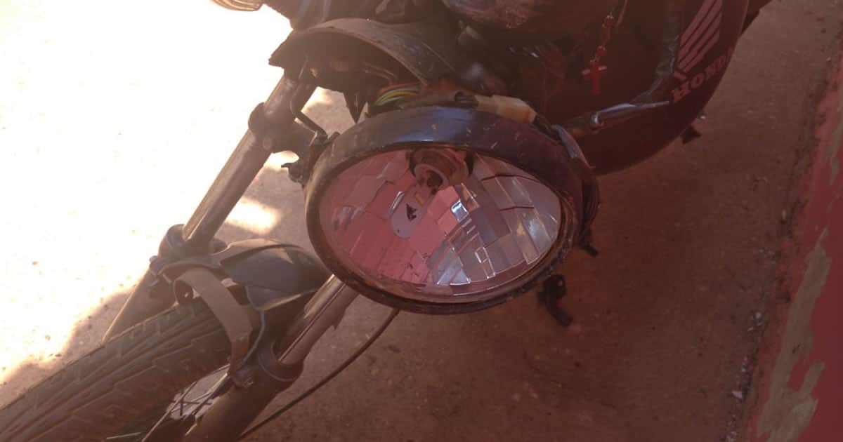 14 09 20 motorista bate em arvore embriagado 1