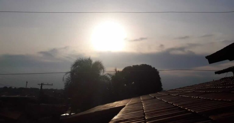 28 09 20 sol e calor em joao pinheiro
