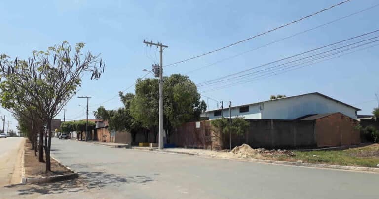 30 09 20 furto creche em joao pinheiro