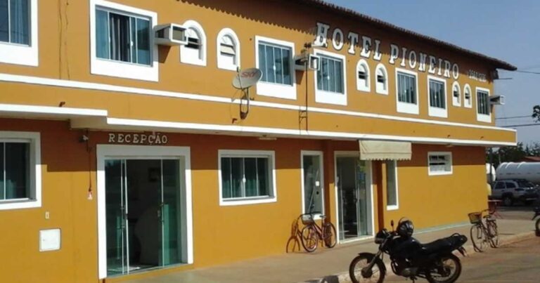 23 10 20 homem encontrado morto em quarto de hotel