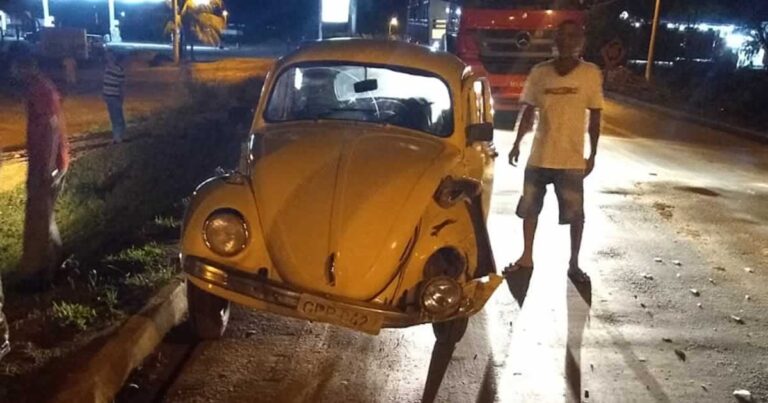27 10 20 bebado bate de frente com fusca em brasilandia 2