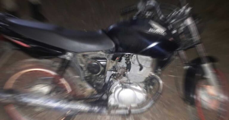 27 11 20 furto pecas de moto estacionamento