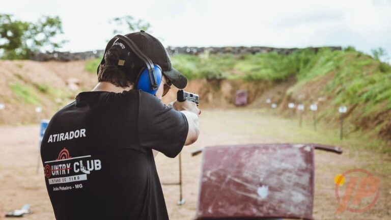 18 01 21 clube de tiro em joao pinheiro capa