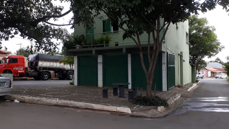 22 01 21 bar da gameleira notificado e fechado pela vigilancia em joao pinheiro