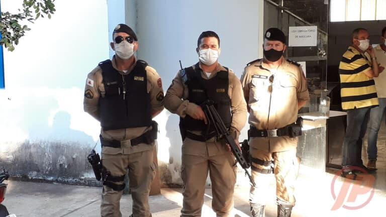 25 01 21 vacina policiais e bombeiros