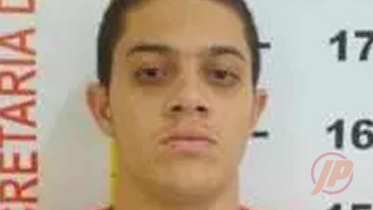16 02 21 preso se passa por colega de sela e sai pela porta da frente