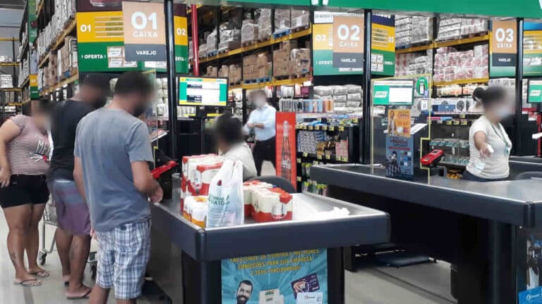 19 02 21 venda de bebidas supermercado abc 2 1