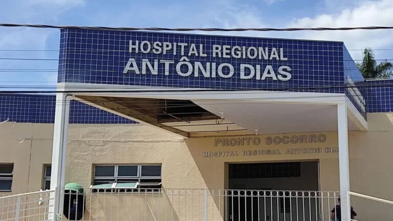 18 03 21 crianca internada no regional com suspeita de covid
