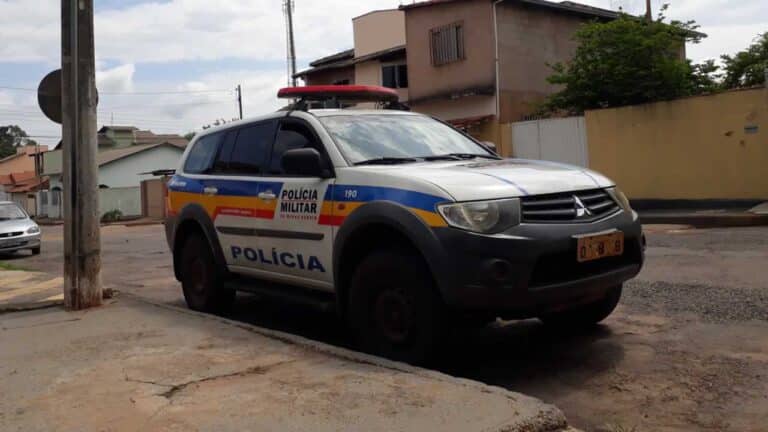 26 03 21 viatura policial ocorrencia furto celular