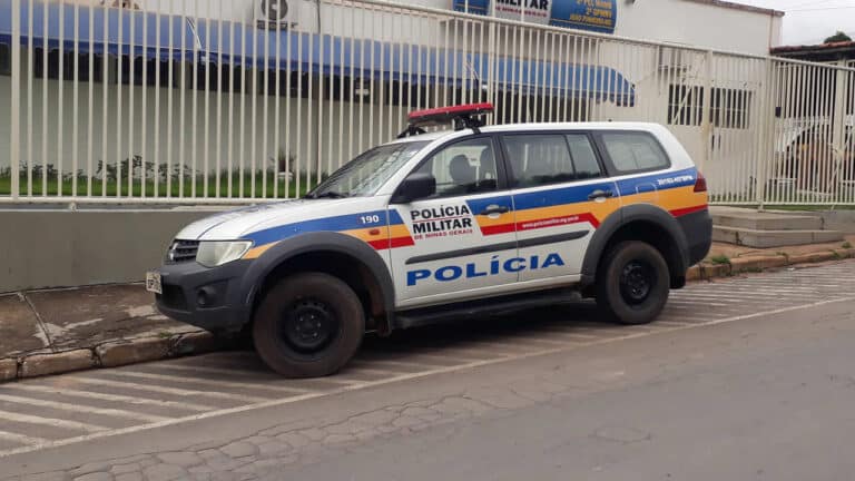 06 04 21 viatura ocorrencia agressao mulher