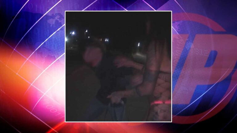 Vídeo da briga dos travestis com o cliente