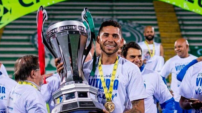 Comemoração Renato Título Avaí