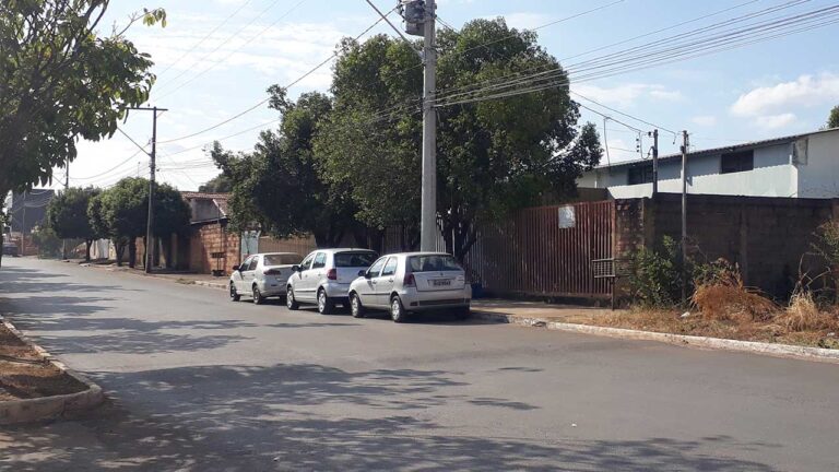 CEMEI Terezinha de Almeida no Bairro Santa Cruz