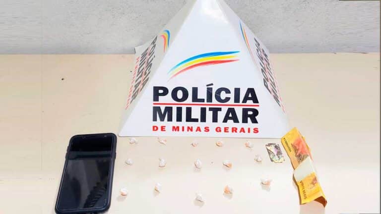 Material apreendido pela Polícia Militar de João Pinheiro