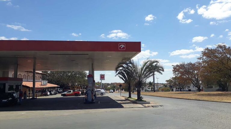 Posto Albatroz em João Pinheiro