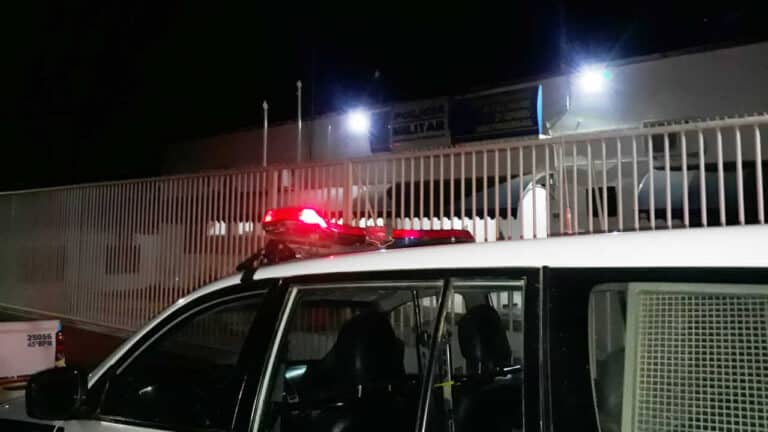 Na madrugada, criminoso furta baterias de ônibus que estava estacionado no Bairro Itaipu, em João Pinheiro