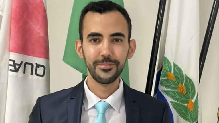 Iuri Furtado toma posse como presidente do Rotary Club João Pinheiro Participação em cerimônia semipresencial