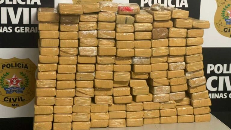 Polícia Civil flagra transporte de 115kg de maconha e prende motorista de 26 anos em Paracatu