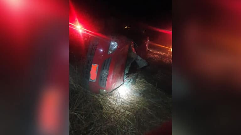 Jovem fica gravemente ferido após capotamento na Serra da Coenge, em João Pinheiro