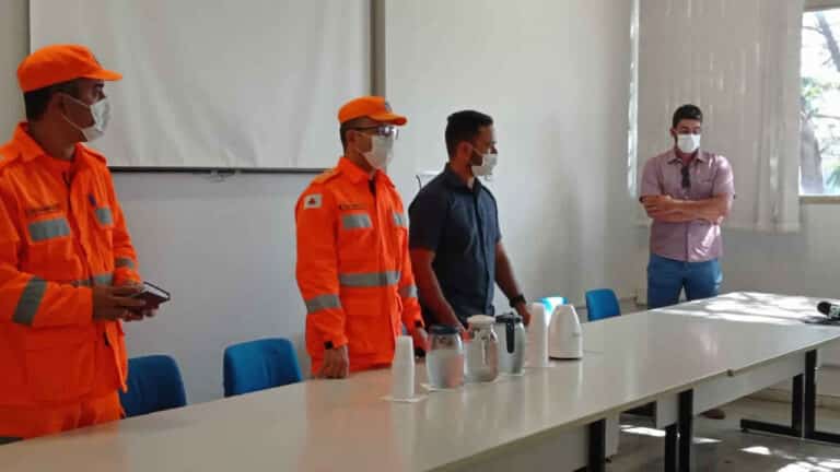 Corpo de Bombeiros visita obras e se reúne com entidades para planejar estratégias de atendimento em João Pinheiro
