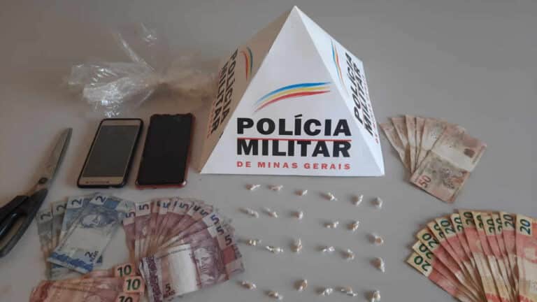 PM prende jovem com 23 pedras de crack no Bairro Porto, em Brasilândia de Minas