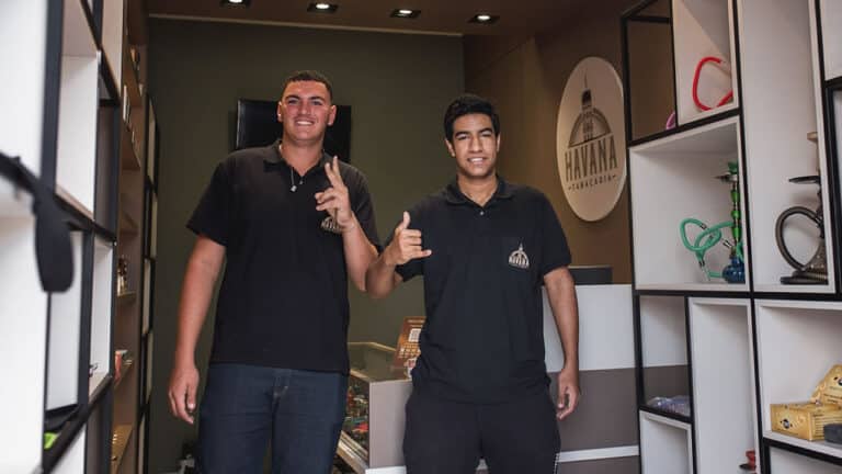 Havana Tabacaria é inaugurada em João Pinheiro com proposta de oferecer produtos relacionados ao tabaco