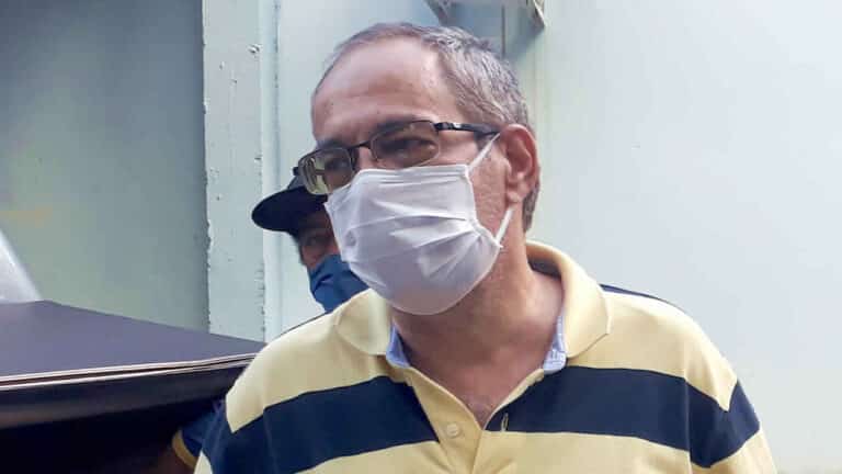 Secretário de Saúde de João Pinheiro explica questão das vacinas para adolescentes de 12 a 17 anos