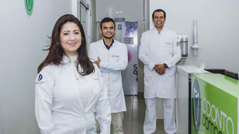 OdontoCompany orienta pacientes e população pinheirense a realizar acompanhamento periódico da saúde bucal