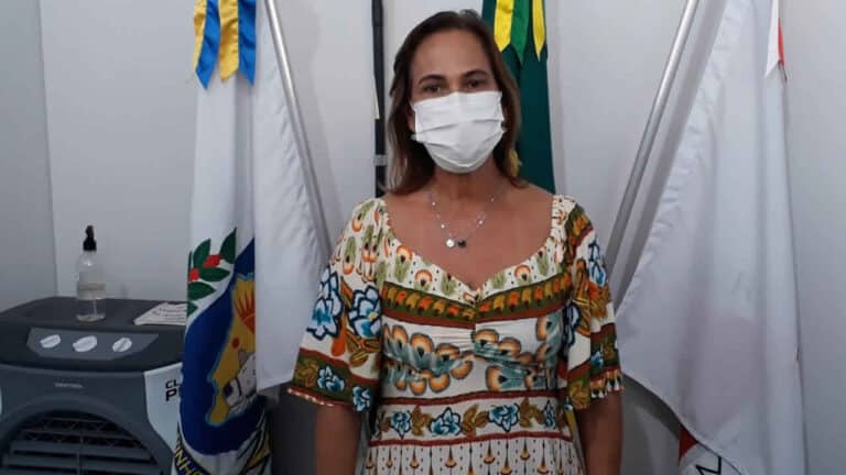 Retorno às aulas presenciais na rede Municipal também é obrigatório, esclarece Secretária da Educação de João Pinheiro