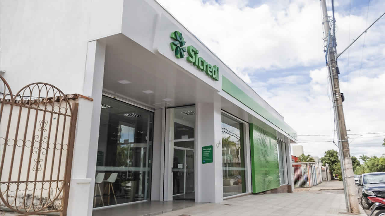 Conheça o Sicredi, agência de crédito cooperativo recém inaugurada em João Pinheiro