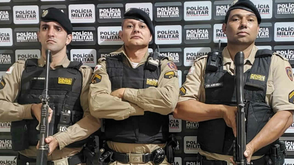 Polícia apreende mais de 10 kg de maconha e dois acabam presos em João Pinheiro