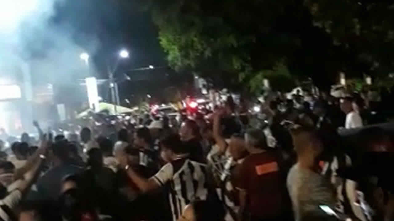 Mesmo com chuva, festa atleticana ocorreu bem e sem ocorrências policiais em João Pinheiro