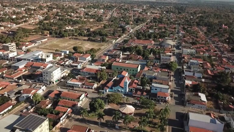 Moradores de Brasilândia reclamam de falta no abastecimento de água; COPASA explica