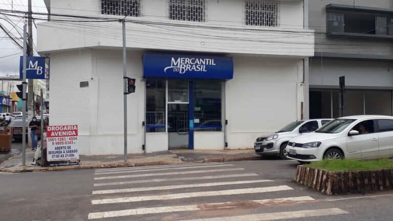 Mulheres que aplicaram golpe em idosa são procuradas em João Pinheiro; prejuízo foi de mais de R$1 mil reais