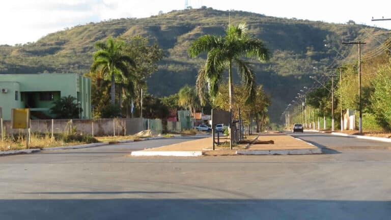 Mulher de 48 anos cai em golpe pela internet e perde R$5 mil em Brasilândia de Minas