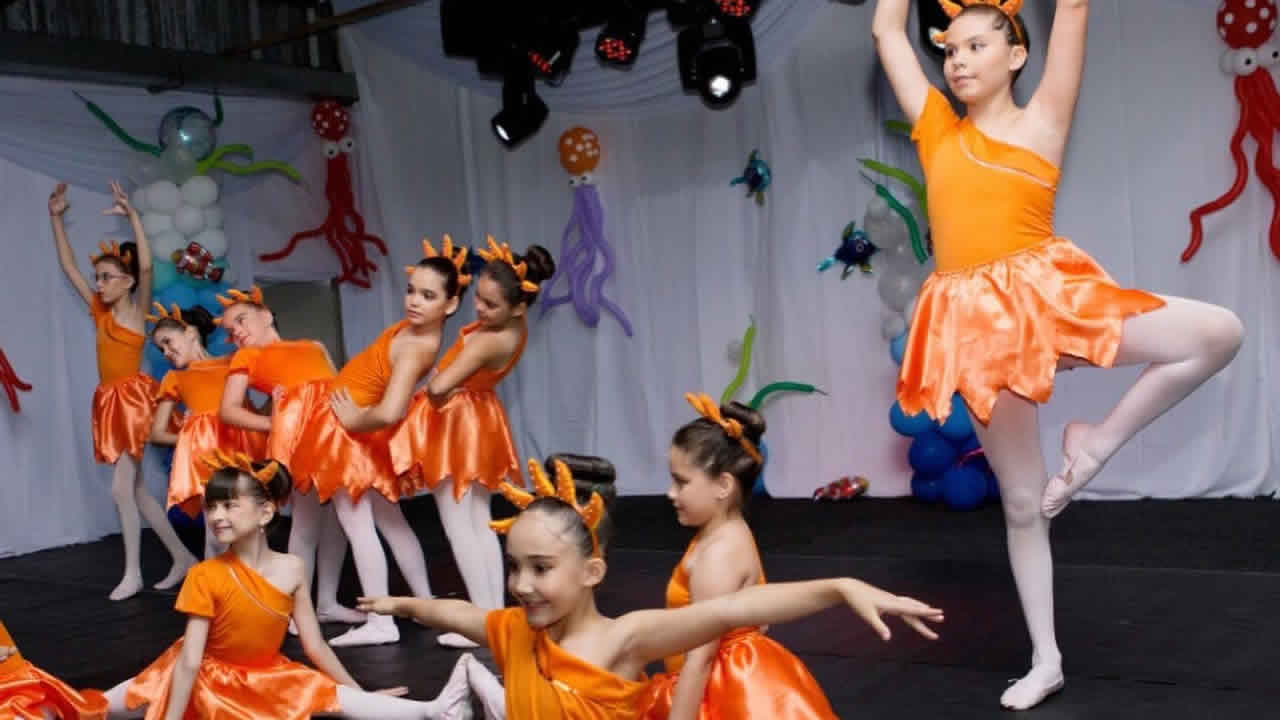 Studio de Dança Lizandra Karine vai oferecer bolsas para crianças carentes de João Pinheiro; saiba como se inscrever