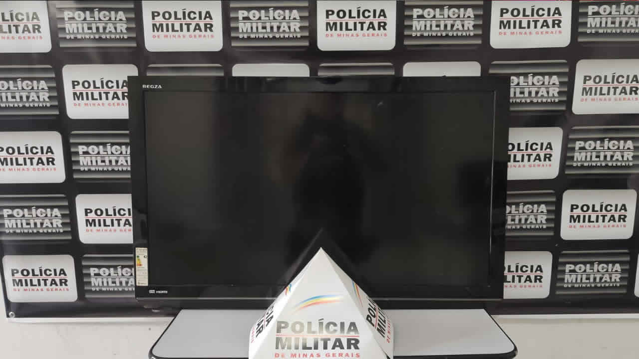 PM prende suspeitos de furto e um suspeito de receptação após residência ser invadida na Olaria, em João Pinheiro