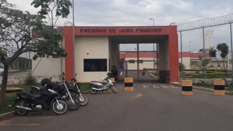 Presídio de João Pinheiro tem um infectado com Covid-19; Uberaba e Patos de Minas passam por novo surto