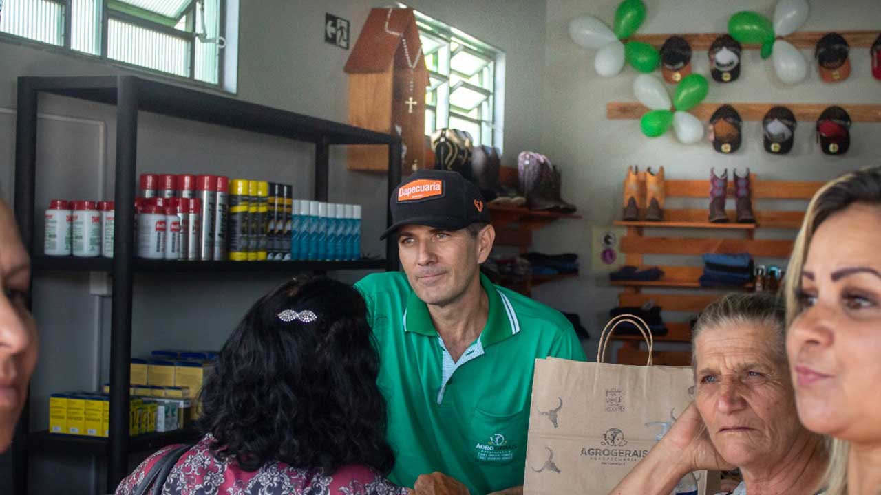 AgroGerais é a nova casa do produtor rural em João Pinheiro oferecendo linha exclusiva de vestuário country