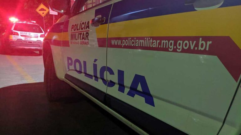 Por ciúmes, garota de 16 anos invade casa e esfaqueia namorado de 55 anos em Minas Gerais