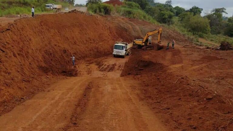 DER estipula prazo de 5 meses para finalização de obras na MGC-354; trecho da rodovia deslizou com as chuvas