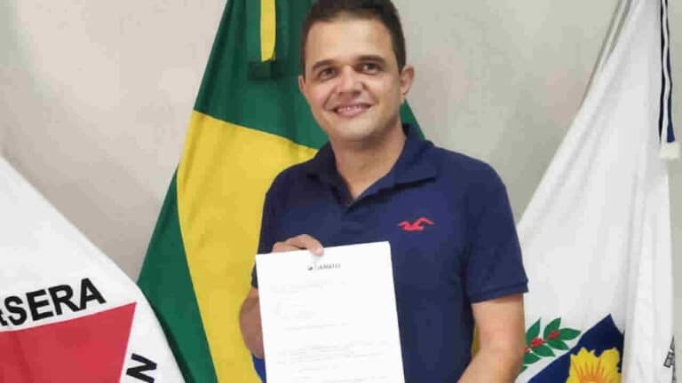 Vereador Cabo Vieira apresenta projeto de lei que proíbe alimentação de pombos na cidade de João Pinheiro
