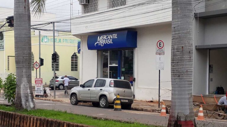 Casal de estelionatários toma aposentadoria de idosa em João Pinheiro com o golpe da carteira perdida