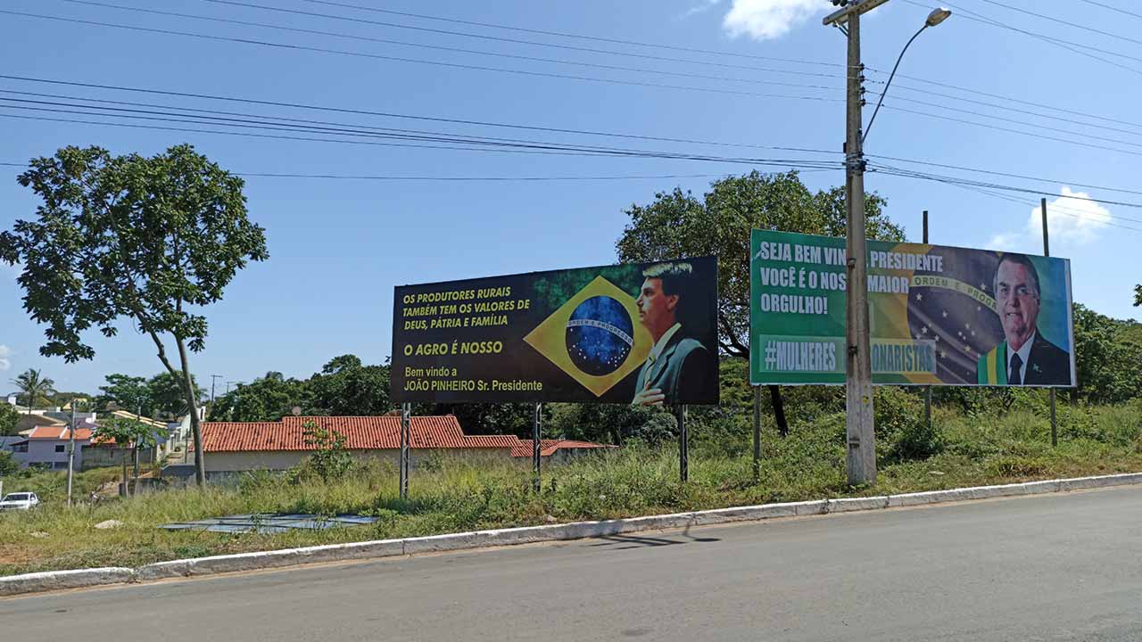 Últimos preparativos: estrutura no Estádio Pinicão já está sendo montada para receber Jair Bolsonaro