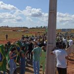 Dia histórico: João Pinheiro recebe Jair Bolsonaro para entrega de títulos com intenso apoio de manifestantes