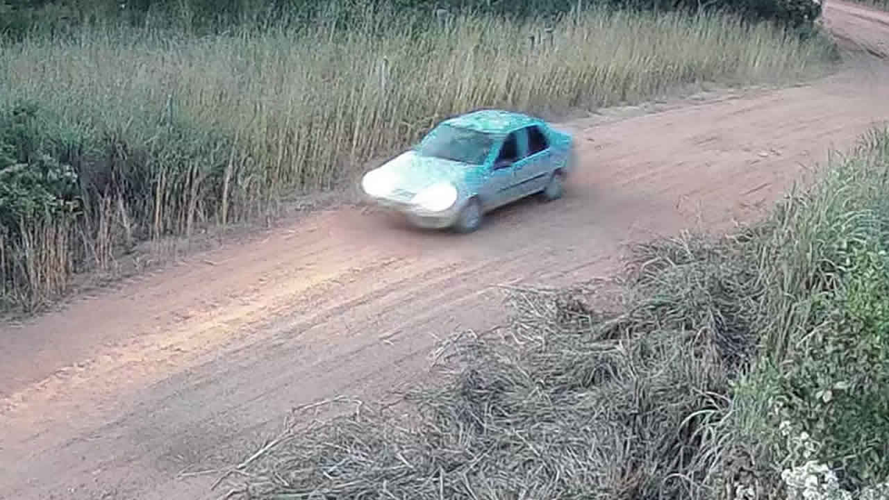 Imagem monstra veículo utilizado por criminoso que furtou e abateu gado em Canabrava, zona rural de João Pinheiro