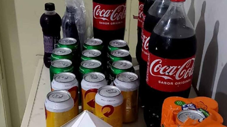 Mendigo é preso após furtar cervejas e refrigerantes de lanchonete no Centro de João Pinheiro