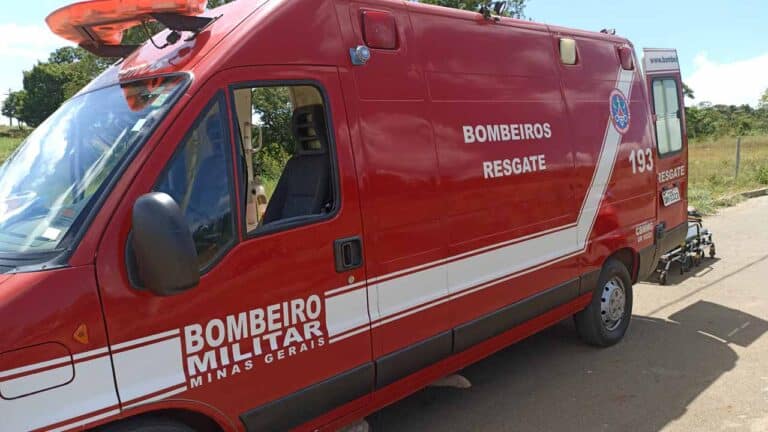 Corpo de Bombeiros é acionado para socorrer marido que passou mal durante briga com a esposa em João Pinheiro